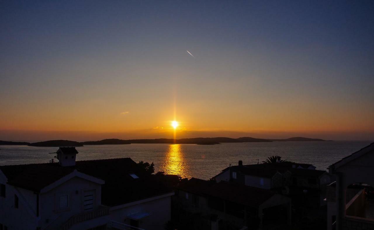 Patak's place, amazing view Appartement Hvar Town Buitenkant foto