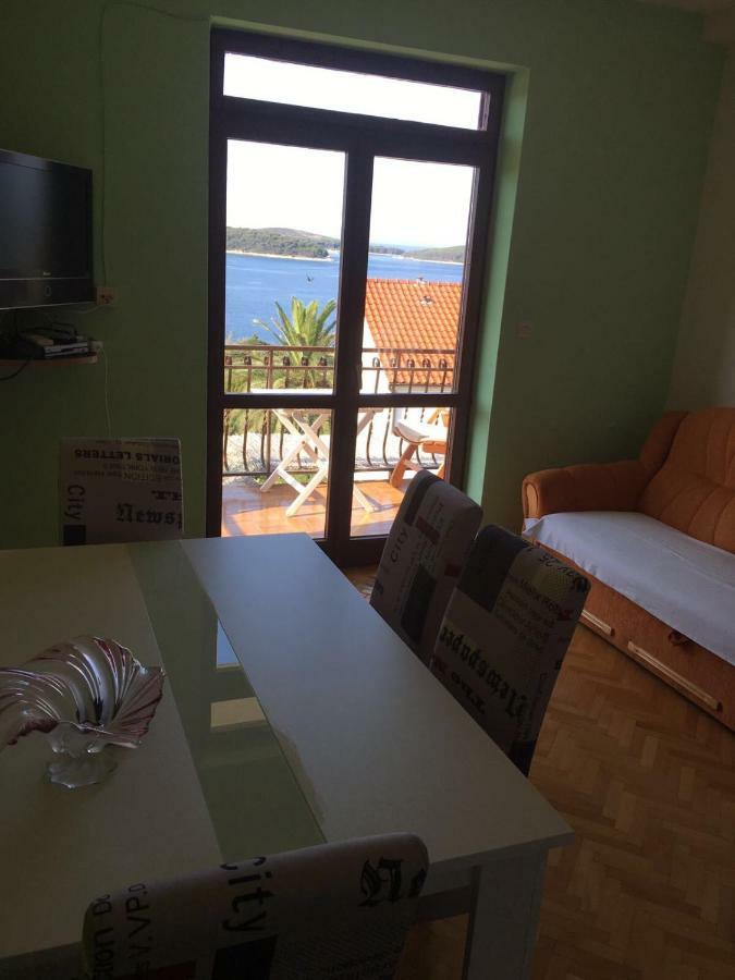 Patak's place, amazing view Appartement Hvar Town Buitenkant foto